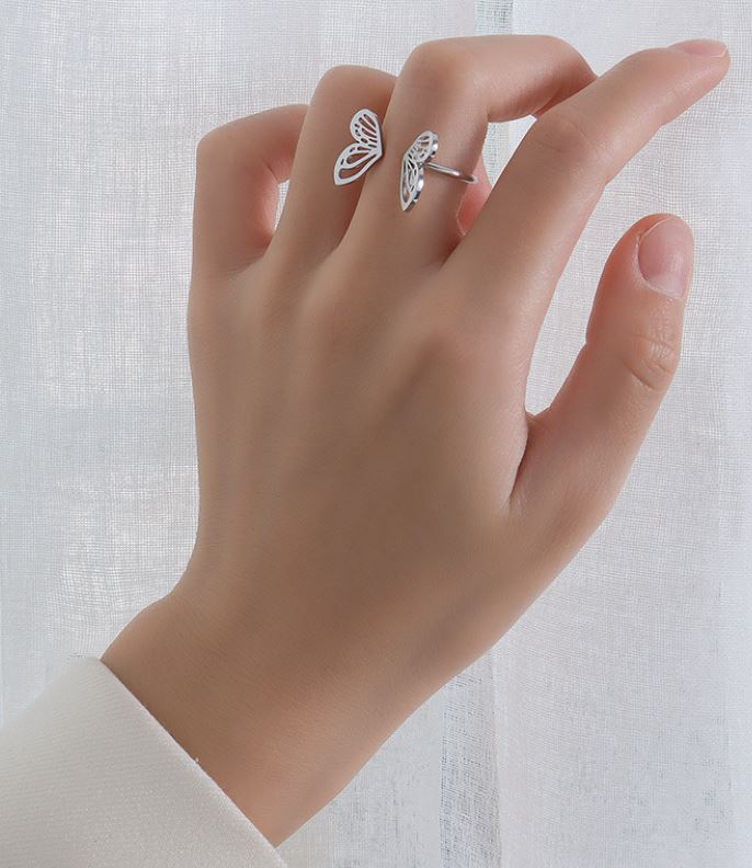 Le Papillon Ring